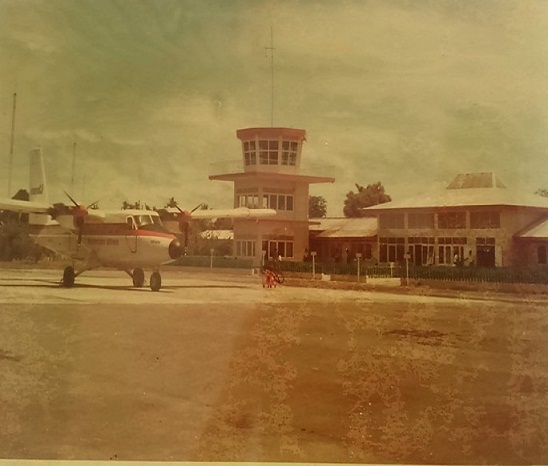 (Bandara Nabire sekitar tahun 80-an)