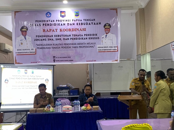 Dinas Pendidikan Papua Tengah Gelar Rapat Koordinasi Pemenuhan Tenaga Pendidik SMA, SMK, dan Pendidikan Khusus