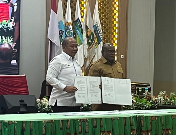 Pemprov Papua Tengah dan Kejati Papua Teken MoU Penyerahan Hibah Tanah untuk Pendirian Kantor Kejari di 8 Kabupaten