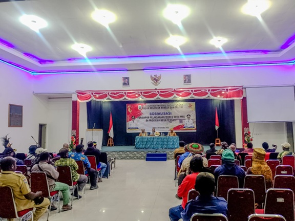 Kesbangpol Papua Tengah Gelar Sosialisasi Persiapan Mubes Suku Mee di Nabire