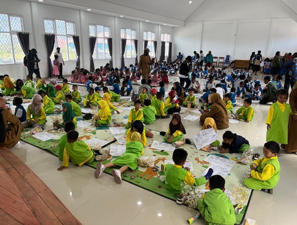 Intip Kemeriahan Lomba Mewarnai TK/PAUD Meriahkan HUT Kabupaten Deiyai ke-17