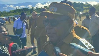 (Wakil Bupati Mimika, Emanuel Kemong)