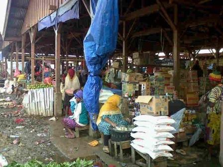 Pasar-Sentral-Paniai-Foto-Misel-Gobay
