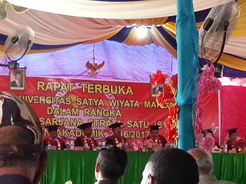 wisuda1