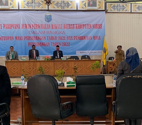 Sidang DPRD Nabire
