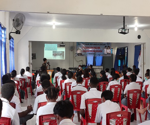 Jaksa Masuk Sekolah Nabire