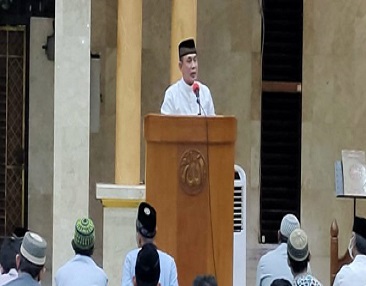 Kabid Humas Polda Papua Isi Ceramah di Masjid Al Falah Nabire