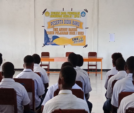 SMK Kesehatan Anigou Nabire Gelar MPLS Tahun Ajaran 2022/2023