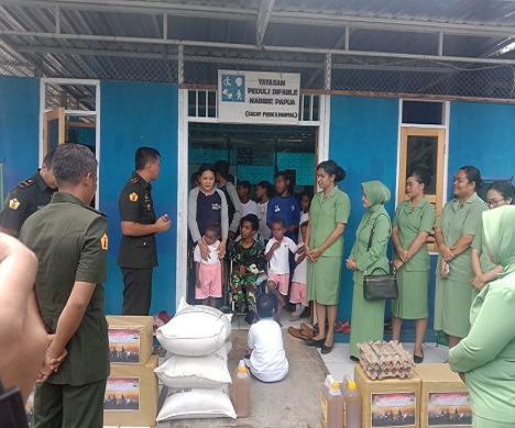 Peringati HUT ZENI AD ke-77, Denzipur 12/OHH Gelar Kunjungan Kasih ke Yayasan Difabel Nabire