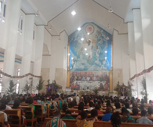 Perayaan Natal 25 Desember 2022 di Paroki Bilogai Intan Jaya Berjalan dengan Damai dan Sukacita