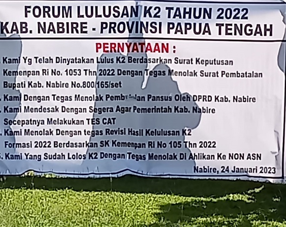 Forum Lulusan K2 Tahun 2022 Kabupaten Nabire Unjuk Rasa di DPRD. Ini 6 Tuntutan Mereka
