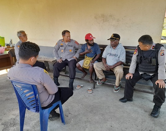 Polisi Respon Cepat Pembakaran Rumah di Kampung Urumusu, Pertemuan Tokoh Adat Digelar