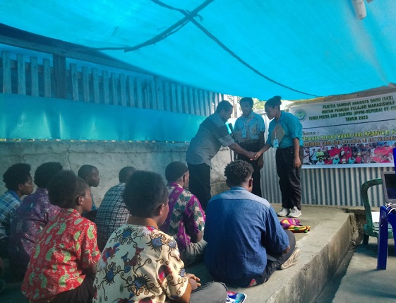 Giat Monitoring Kegiatan Sambut Anggota Baru (SAB) IPPM Yepoda-Se Indonesia Tahun 2023 Berlangsung Meriah di Pantai Naikere Nabire