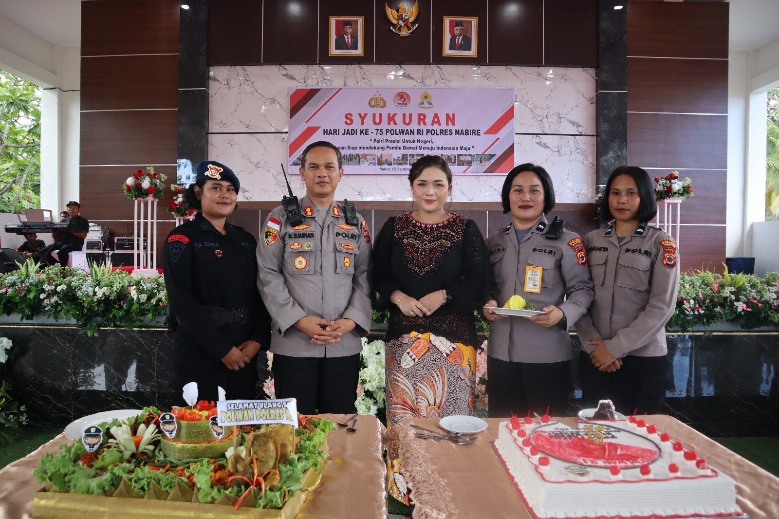 Syukuran Hari Jadi Ke-75 Polwan RI di Polres Nabire