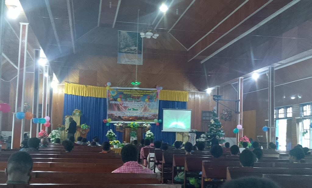 GKIP Biro Pemuda Klasis Nabire Peringati HUT ke-48 - Nabire.Net
