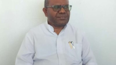 (Ketua Persekutuan Gereja-Gereja Papua Tengah (PGGPT), Pdt. Dr. Yance Nawipa, M.Th)