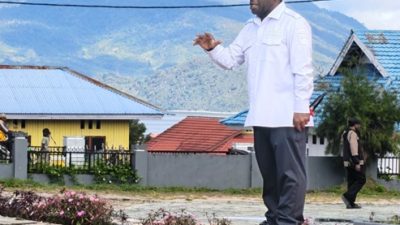 (Peringati Hari Bumi 2026, Bupati Melkianus Mote Ajak Warga Deiyai Jaga Kebersihan Lingkungan)