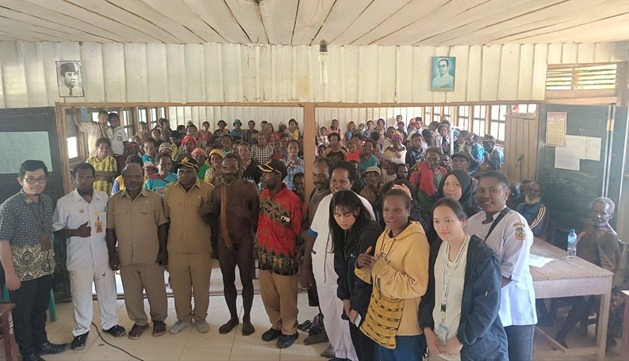 (Sosialisasi JKN Menjangkau Kampung Timepa, Tingkatkan Pemahaman Warga)