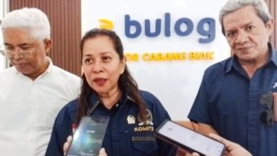 (Anggota DPD RI Lalita Tinjau Bulog Biak Numfor, Pastikan Ketersediaan Pangan dan Distribusi Bantuan Beras)