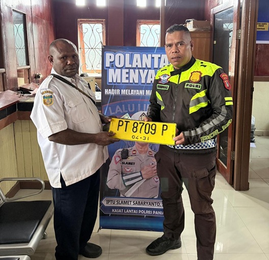 (Proses Mudah dan Cepat, Pelayanan SIM Polres Paniai Tuai Apresiasi)