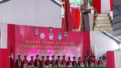 (Gubernur Papua Tengah Dorong Lulusan USWIM Nabire Jadi Pencipta Peluang)