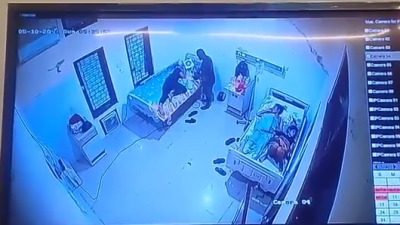 (Dua Handphone Pasien Hilang di RSUD Nabire, Aksi Terekam CCTV)