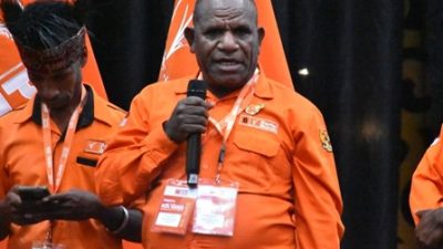 (Sekretaris Eksekutif Partai Buruh sekaligus Ketua FSBPI Papua Tengah, Menase Ugedi Degei)