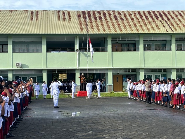 (Hardiknas 2026 di Mimika: SATP Tanamkan Semangat Pendidikan untuk Masa Depan Generasi Papua)
