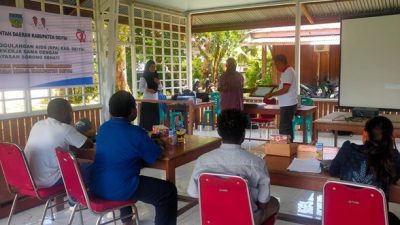 (KPA Deiyai Gelar Pelatihan Pendamping ODHA untuk Perkuat Penanggulangan HIV/AIDS)