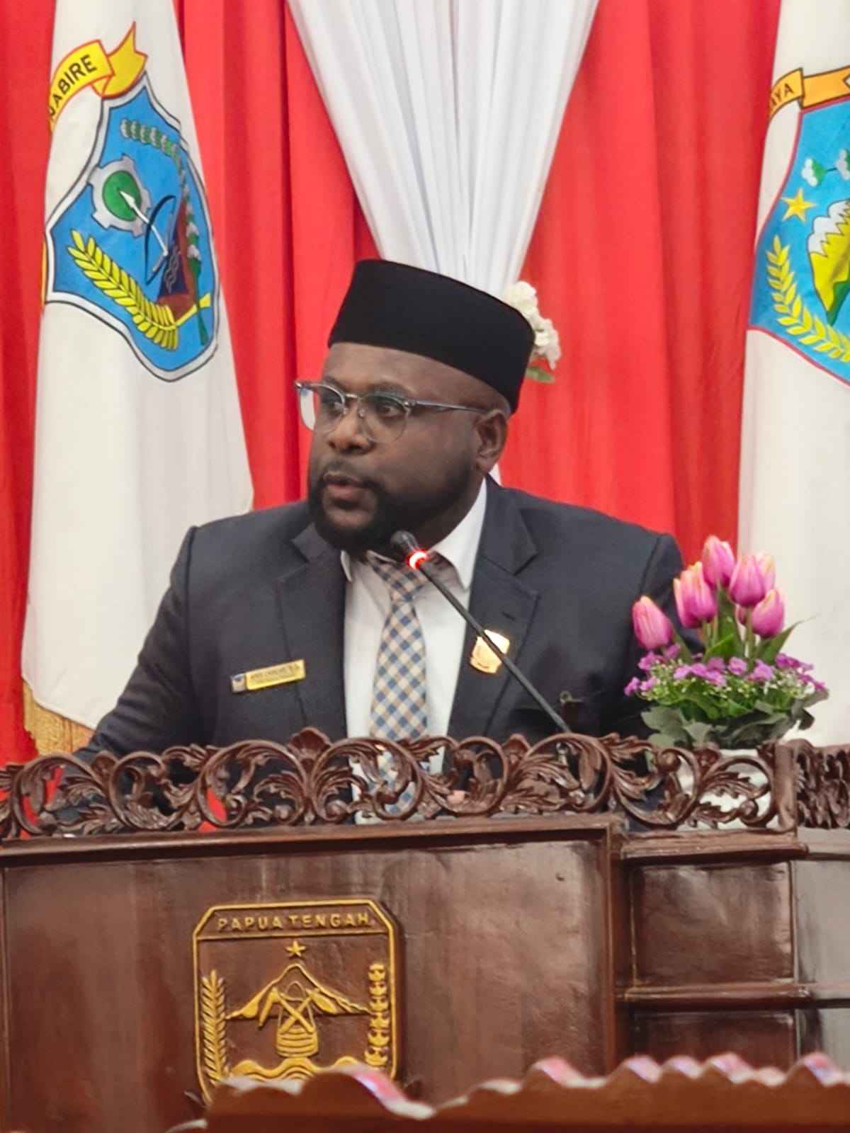 Waket Komisi V DPR Papua Tengah, Anis Labene, Apresiasi Program Sekolah Kedinasan, Sebut Langkah Strategis Bangun SDM Daerah