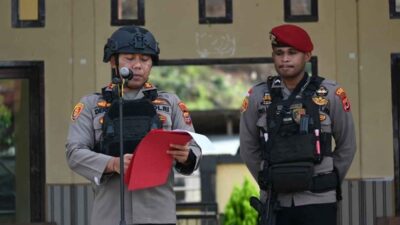 (Kapolres Dogiyai, AKBP Dennis Arya Putra)