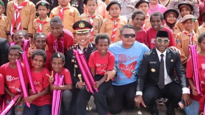 (Peringatan Hari Bhayangkara ke-80 di Paniai Jadi Simbol Sinergi Polri, Pemda, dan Masyarakat)