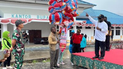(Bupati Deiyai Resmi Buka Lomba HUT Ke-81 Kemerdekaan RI 2026)