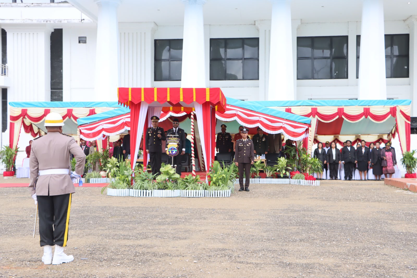 Peringati HUT Bhayangkara ke-80, Polres Paniai Tegaskan Komitmen Pengabdian dan Sinergitas Kewilayahan