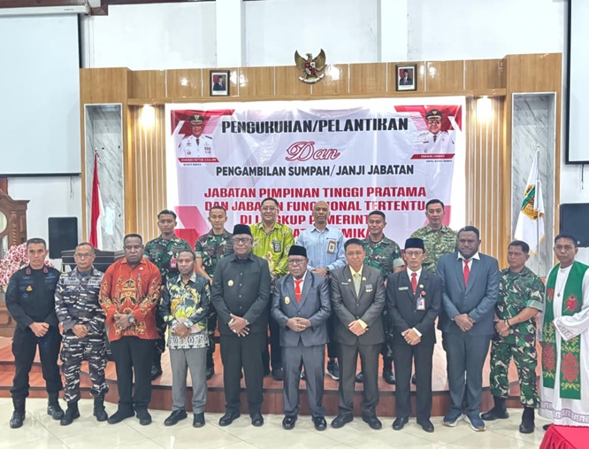 (Johannes Rettob Lantik Dwi Cholifah sebagai Kepala Inspektorat Mimika, Pemkab Terapkan Manajemen Talenta ASN)
