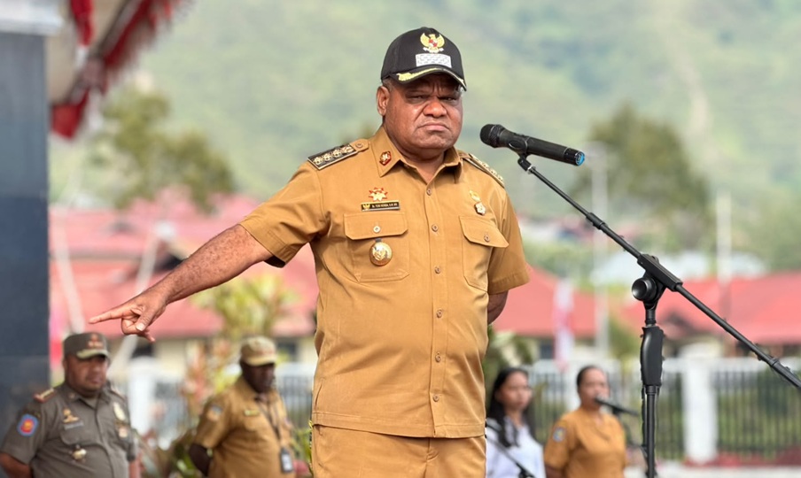 Satu Tahun Pimpin Puncak Jaya, Bupati Yuni Wonda Tegaskan Disiplin ASN Jadi Kunci Pelayanan Publik Berkualitas