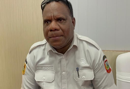 (Kepala Bapperida Papua Tengah, Eliezer Yogi)