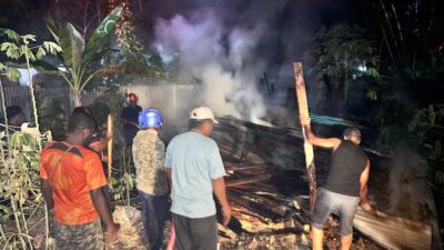 (Kebakaran Lahan di Kalibobo Nabire Dipicu Pembakaran Sampah, Damkar Papua Tengah Bergerak Cepat)