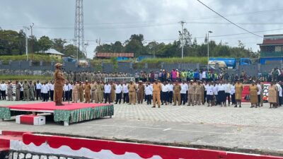 (Target Deiyai Bersih hingga Desember, Bupati Minta ASN Disiplin dan Satpol PP Rutin Patroli)
