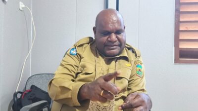 (Kepala Bidang Data Dinas Pendidikan dan Kebudayaan (Disdikbud) Papua Tengah, Yulianus Kuayo)