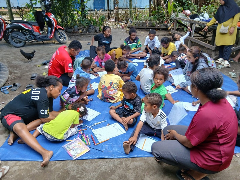 (Berawal dari Kegelisahan, Kini 11 Rumah Belajar Hadir untuk Ratusan Anak Papua)