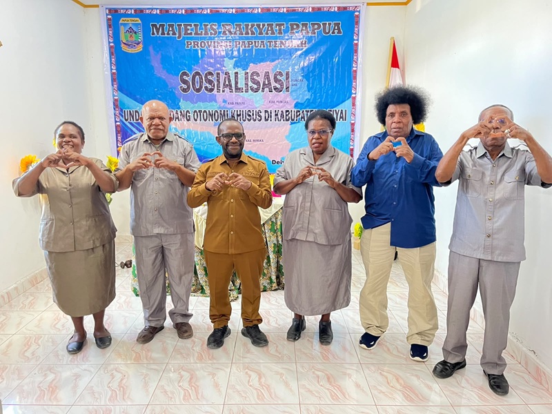 (Bupati Deiyai Paparkan Program Dana Otsus 2026, Fokus Pendidikan, Kesehatan, dan Penguatan Ekonomi Masyarakat)