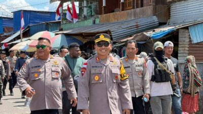 (Polisi Bergerak Cepat Tangani Keributan di Pasar Enarotali, Aktivitas Perjudian Langsung Ditutup)