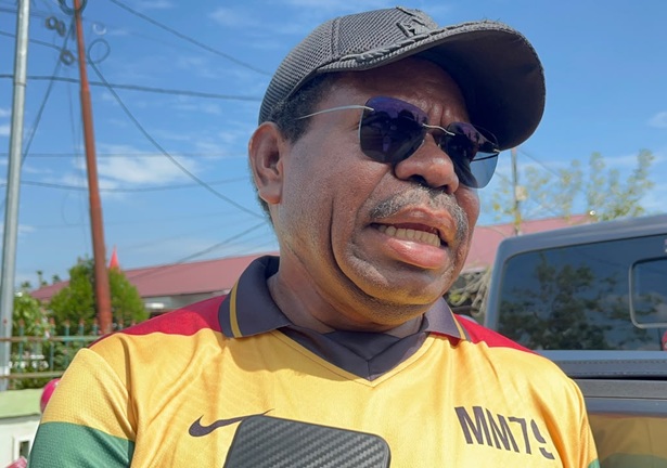 (Bupati Nabire Dukung Satgas PKH Tertibkan Aktivitas Perusahaan di Papua Tengah)