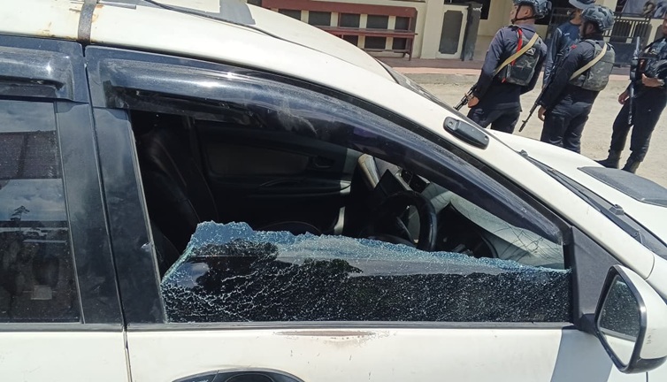 (Pengemudi Hilux Ditusuk OTK di Jalan Trans Nabire-Enaro, Polisi Buru Pelaku)