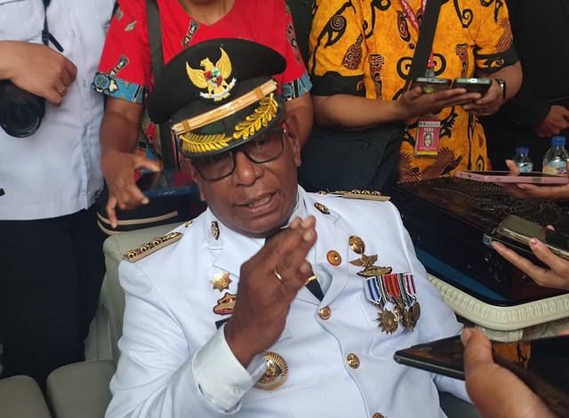 (Ini Pesan Bupati Mimika Pada Upacara HUT ke-81 RI)