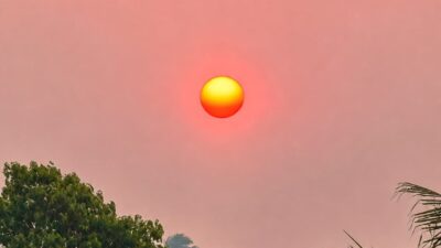 (Matahari Sore di Nabire Berubah Merah, BMKG Ungkap Penyebabnya)