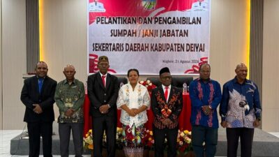 (Ambrosius Eria Resmi Jadi Sekda Definitif Deiyai, Pemkab Segera Tata Jabatan Eselon II)
