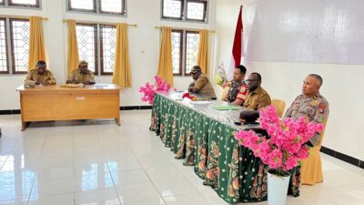 (Musim Kemarau, Pemkab Deiyai Siapkan 17 Mobil Tangki untuk Distribusi Air)