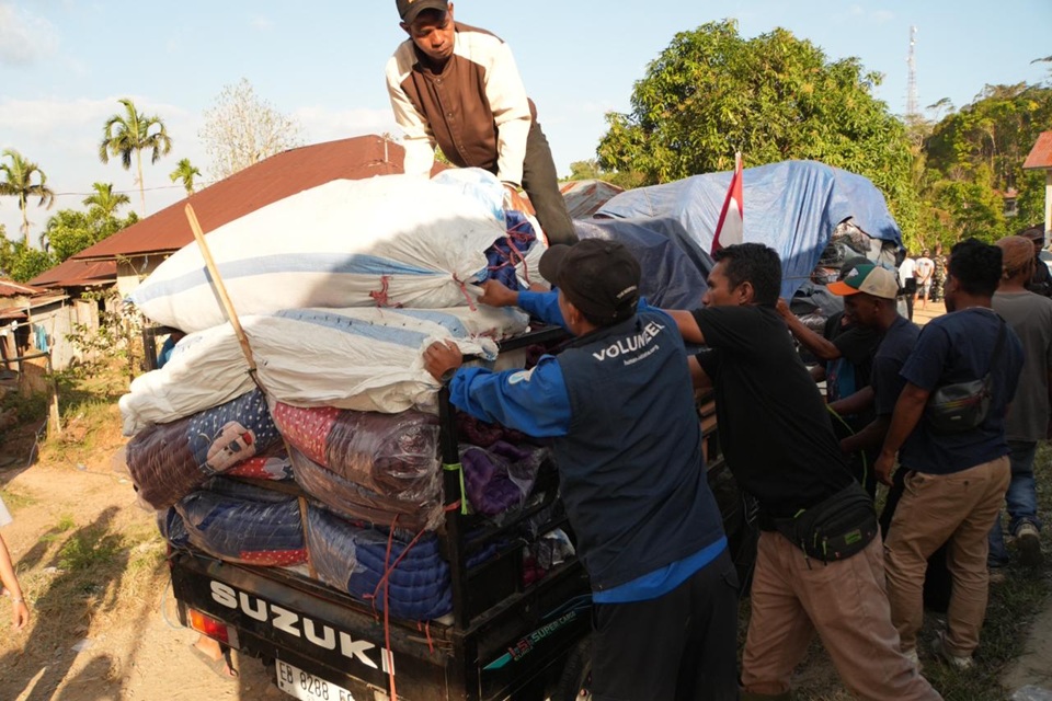 (Distribusi Bantuan Kemanusiaan PTFI untuk masyarakat terdampak di NTT akan menjangkau sejumlah wilayah, termasuk Kecamatan Mbeliling, Kabupaten Nagekeo, Kabupaten Manggarai dan Kabupaten Manggarai Timur)